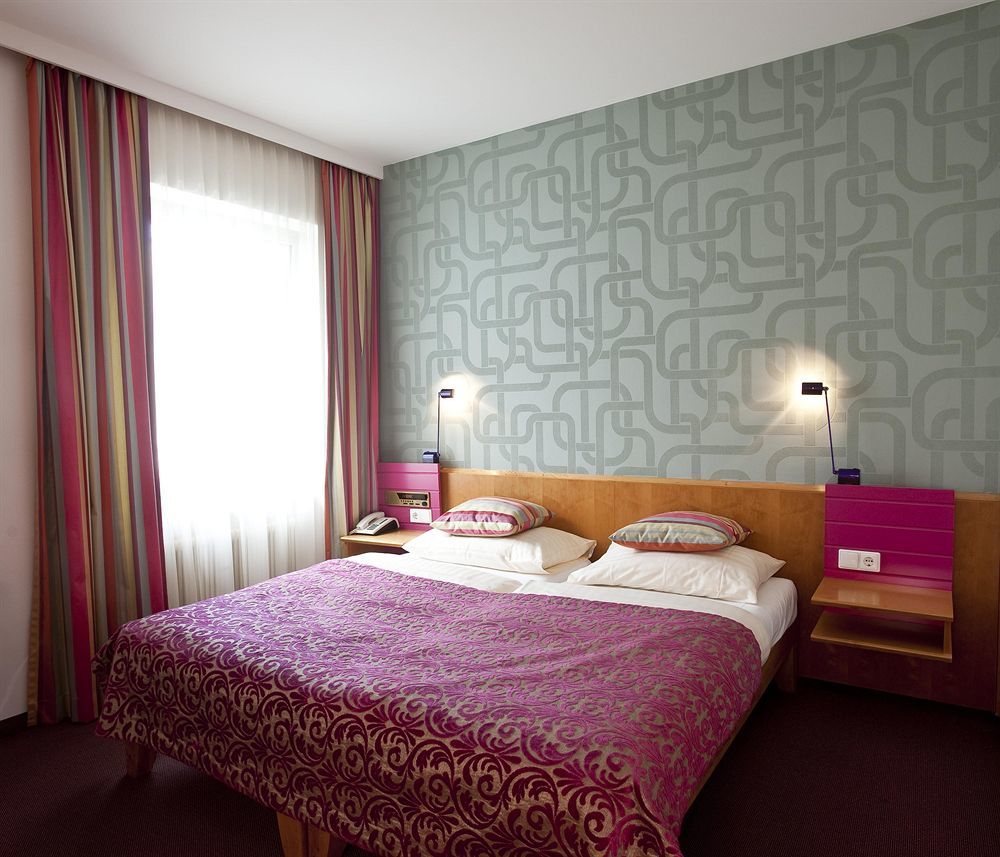 Hotel Geyer Klagenfurt am Woerthersee Zewnętrze zdjęcie